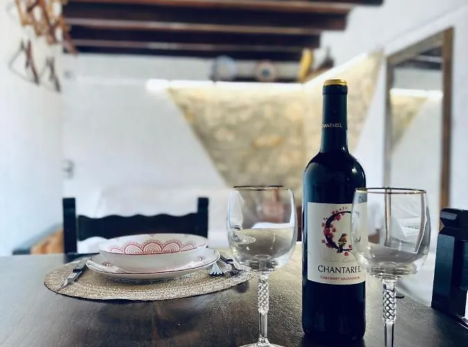 Lindia Athena Traditional House カルパトス