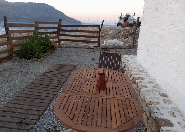 ヴィラ Lindia Athena Traditional House